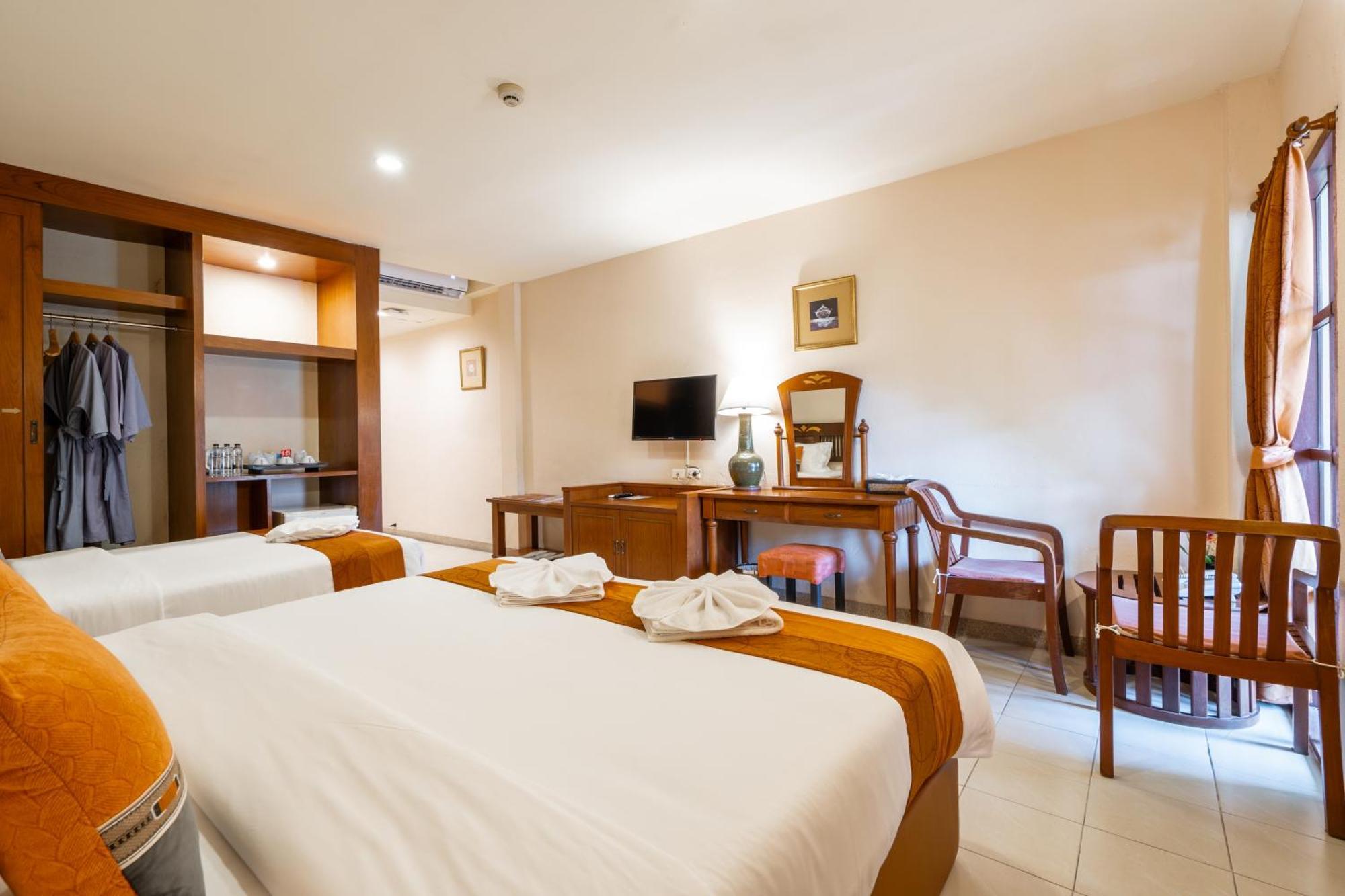 Phuket Leelavadee Hua Ting Resort Patong Exterior foto