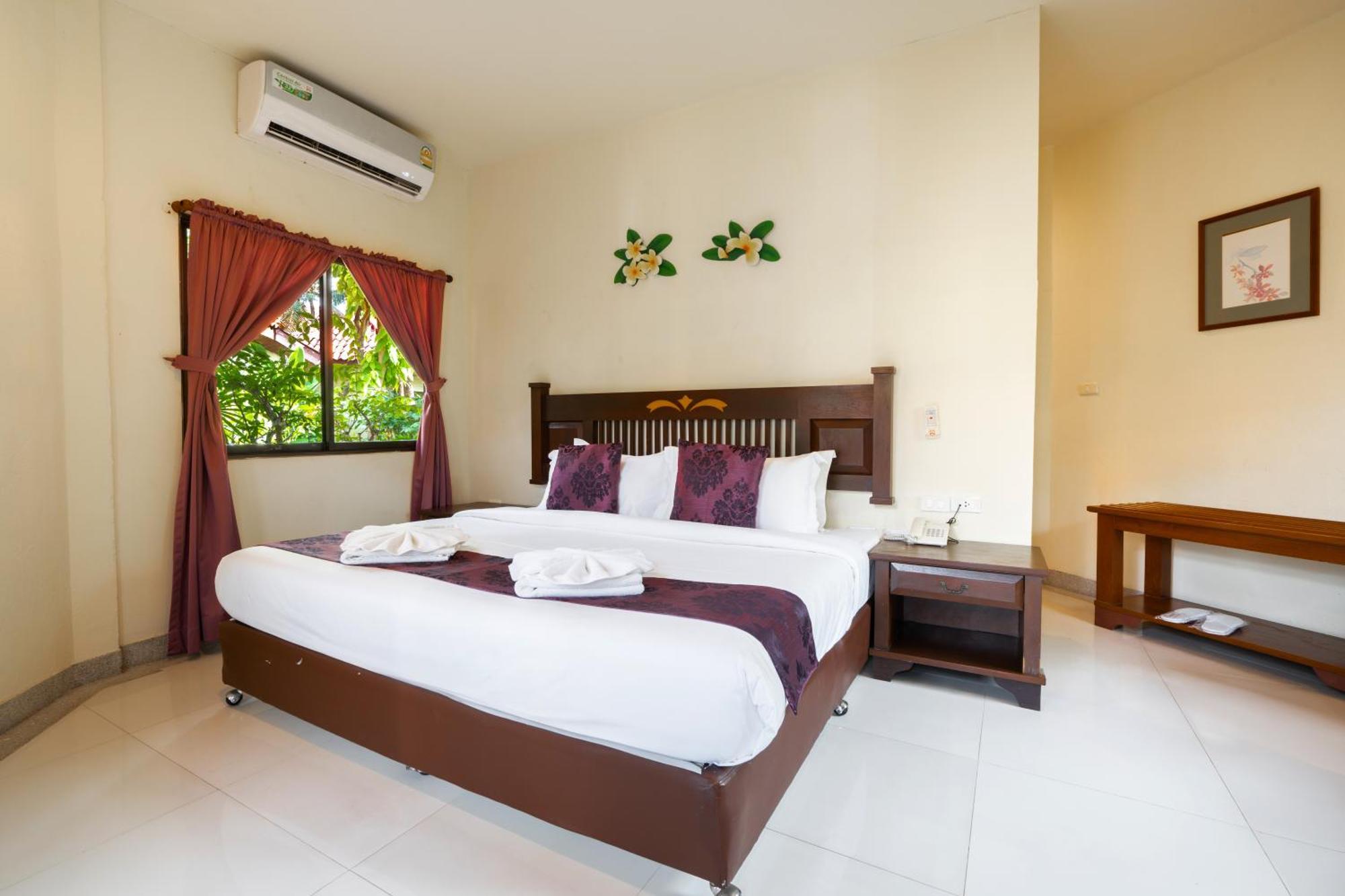 Phuket Leelavadee Hua Ting Resort Patong Exterior foto