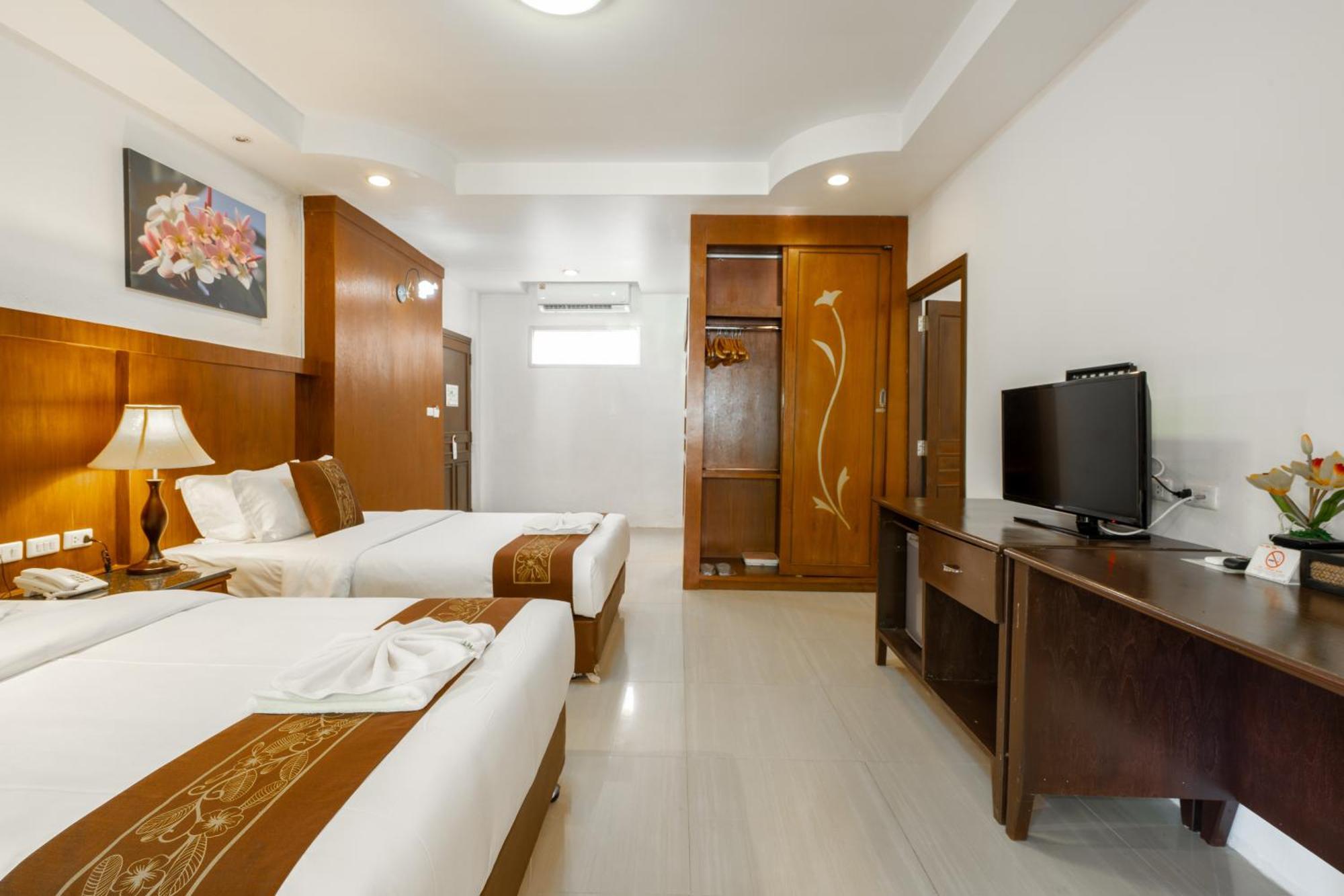 Phuket Leelavadee Hua Ting Resort Patong Exterior foto