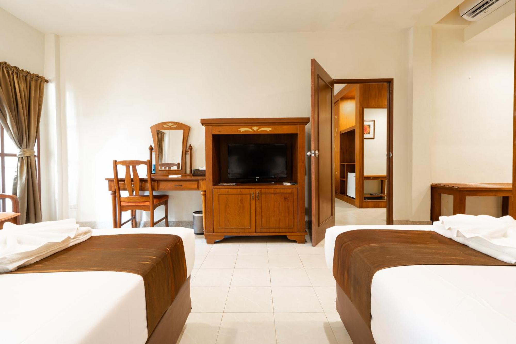 Phuket Leelavadee Hua Ting Resort Patong Exterior foto