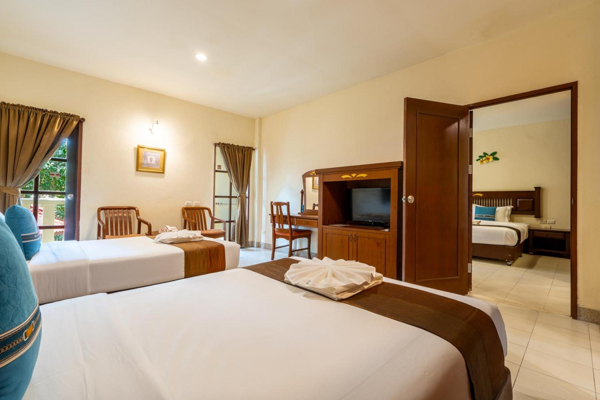 Phuket Leelavadee Hua Ting Resort Patong Exterior foto